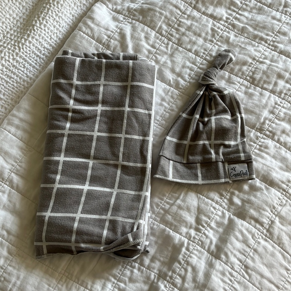 Copper Pearl Swaddle and Hat set